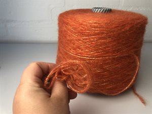 Fluffy lux - blandingsgarn med uld, intens orange / fersken med glimmer tråd